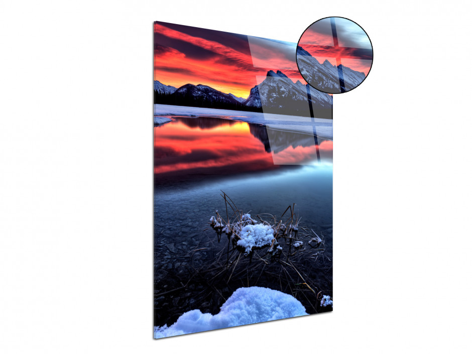 Tableau plexiglas ciel en feu sur le lac de montagne