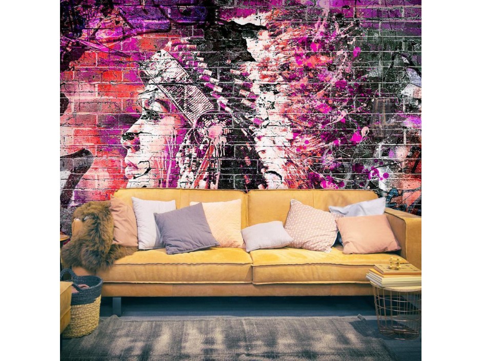 Papier peint - Street art - graffiti with profile of a woman in shades of pink and purple