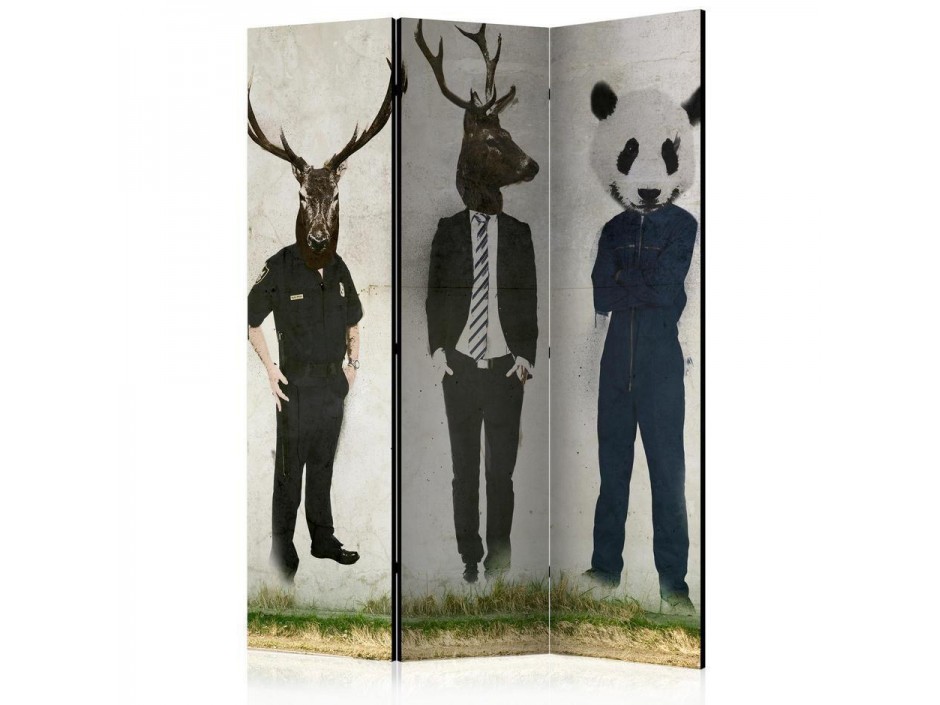 Paravent - Man or Animal?