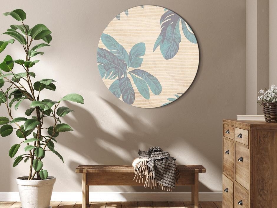 Tableau rond - Palm trees behind the mist - Showy palm leaves in a soft shade of green on a slightly wavy sand backgroun